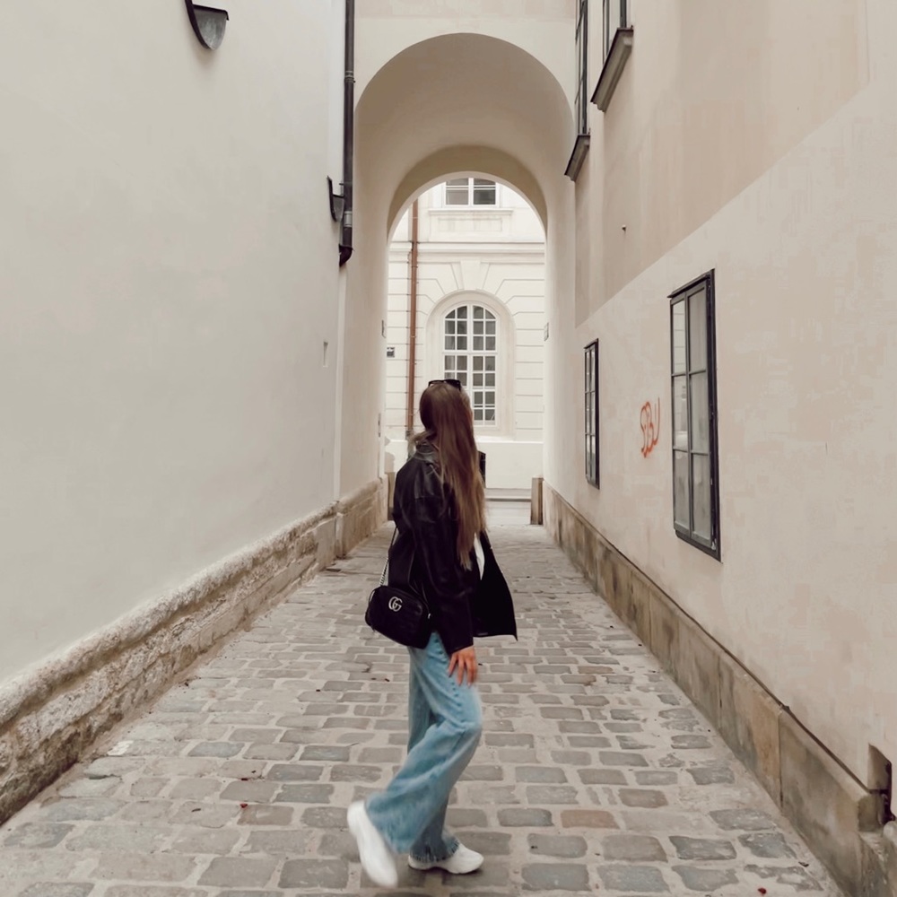 Meet your Posher, Rachel